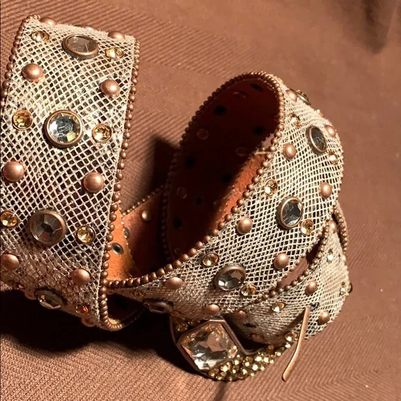 Leather bedazzled embellished belt worn once